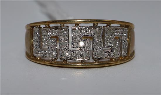 9ct gold diamond Greek key ring